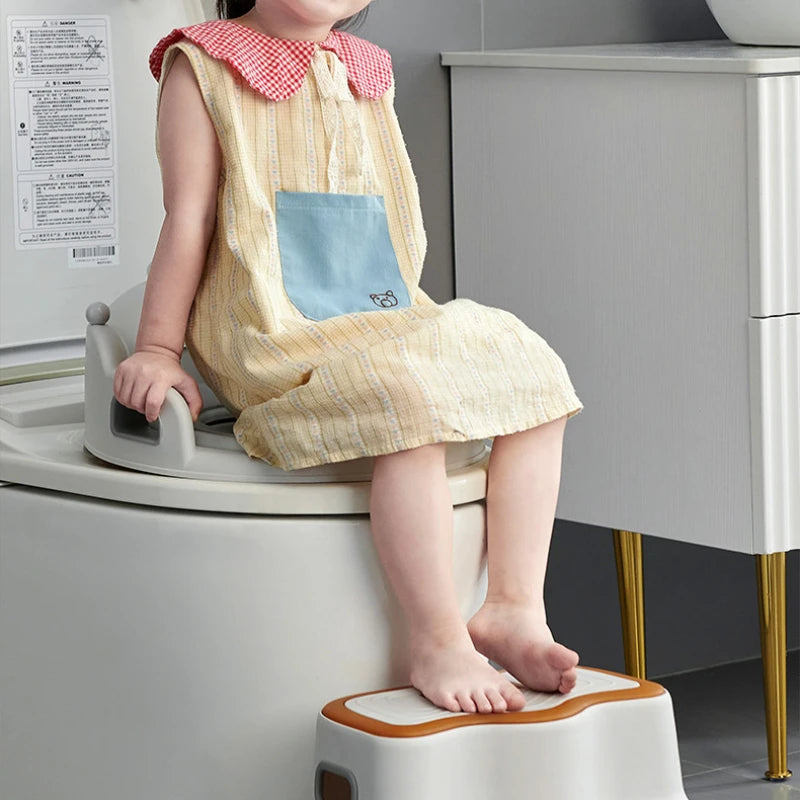 Riduttore WC per Bambini – Comfort e Sicurezza per il Passaggio al WC